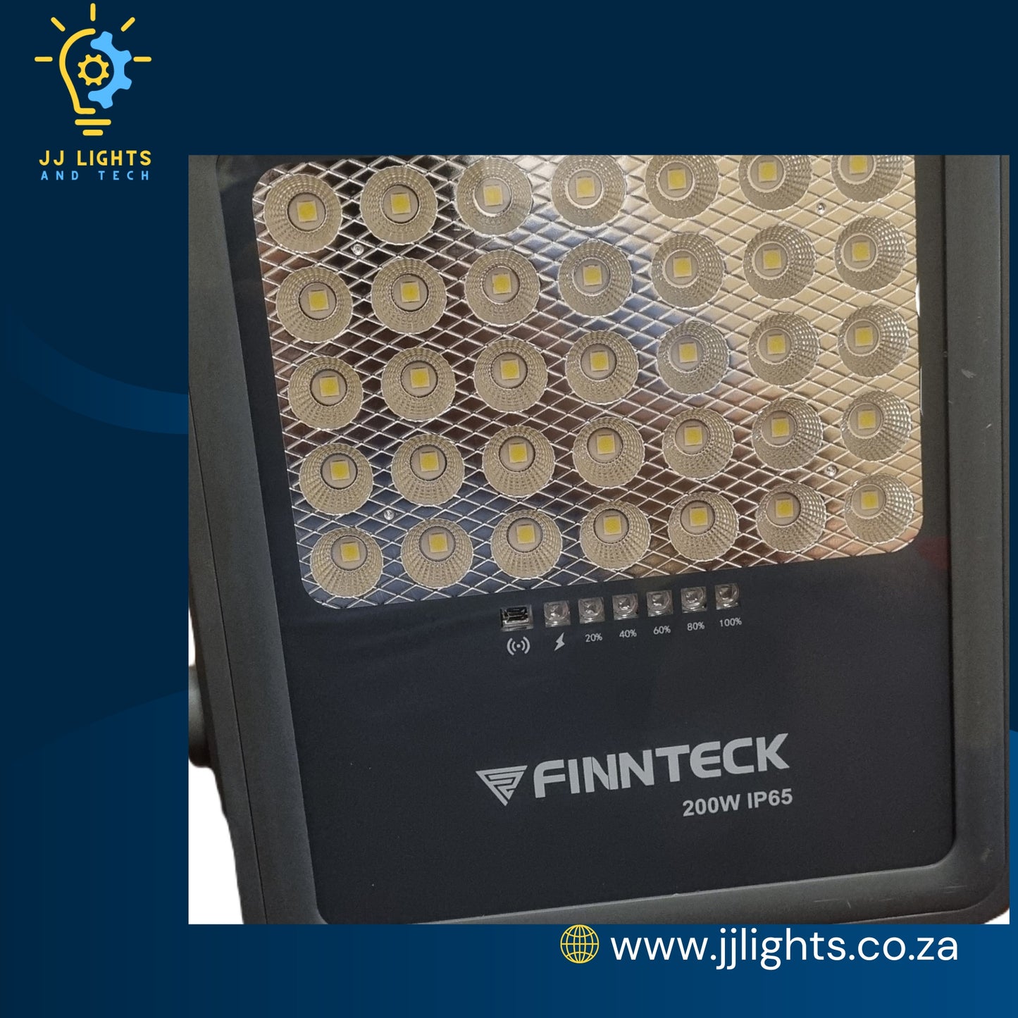 200Watt Finnteck Solar Flood Light Set